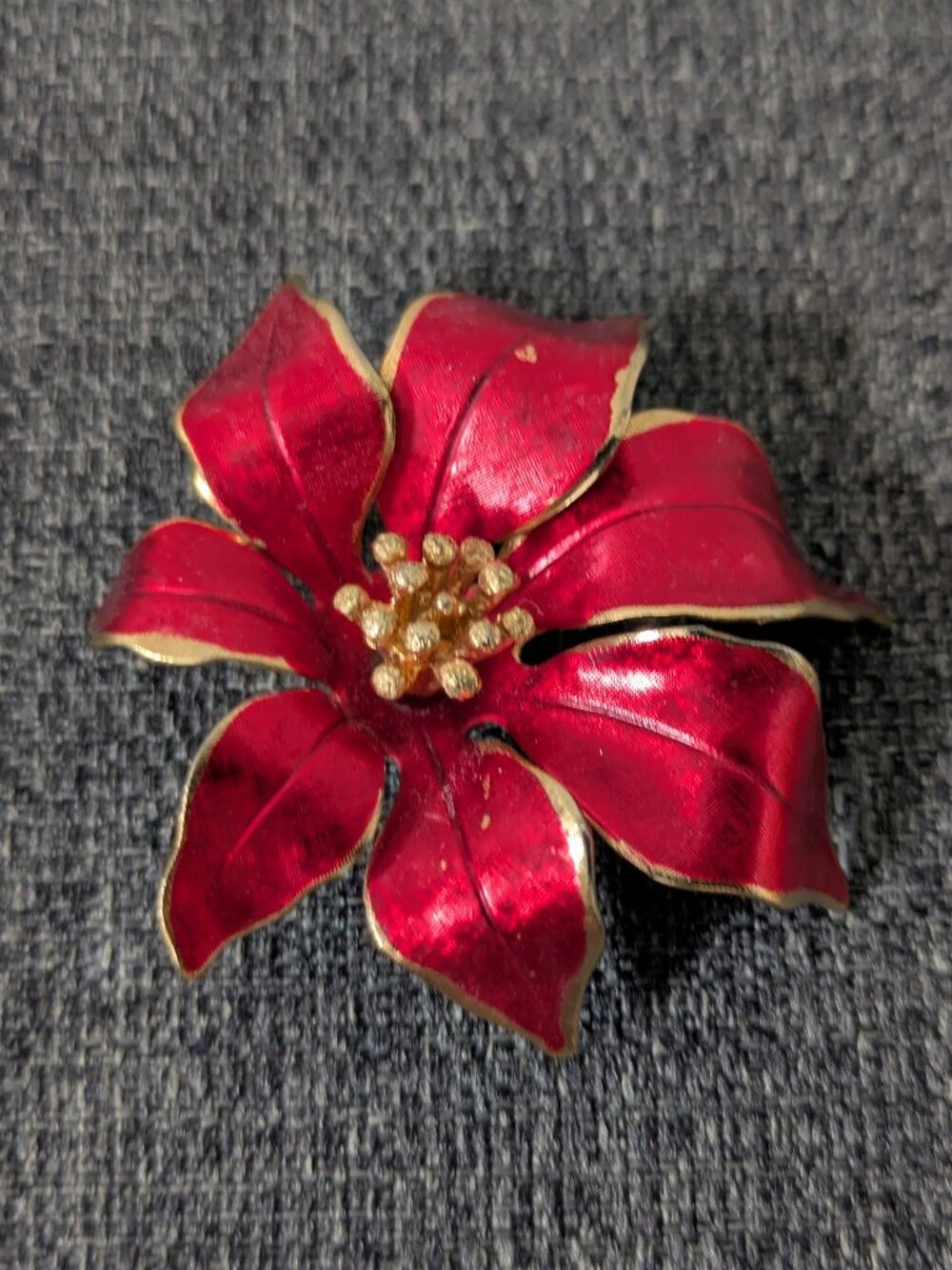 Vintage Cerrito poinsettia brooch
